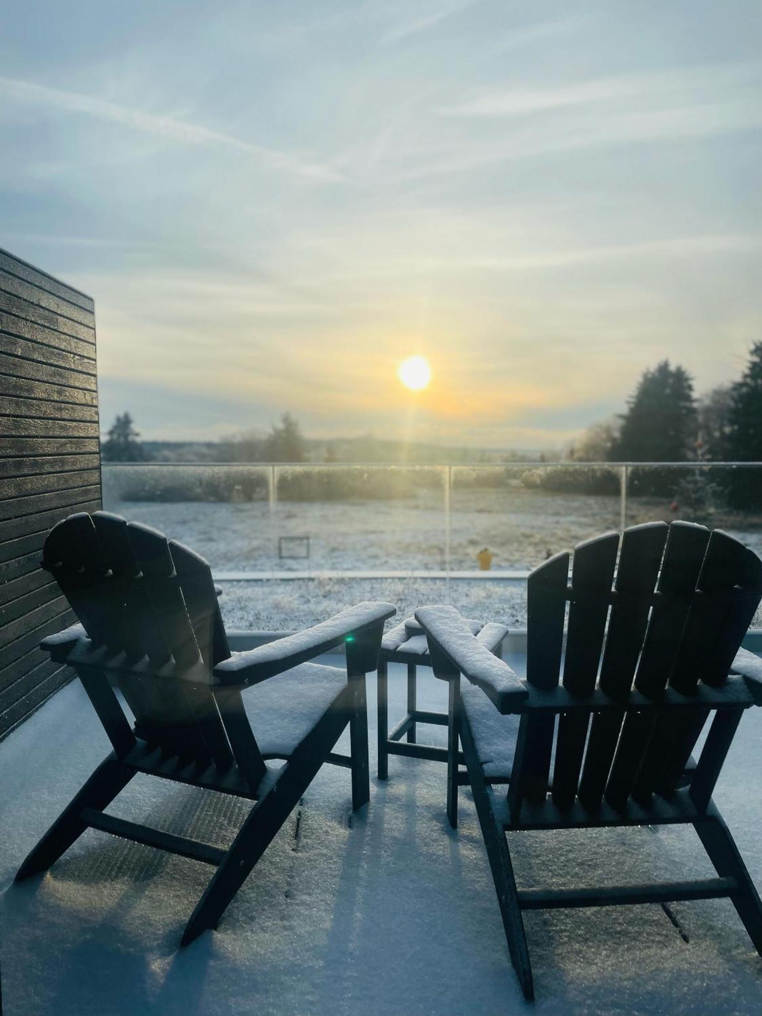 Le Mont Rigi Hotel Вем Екстериор снимка