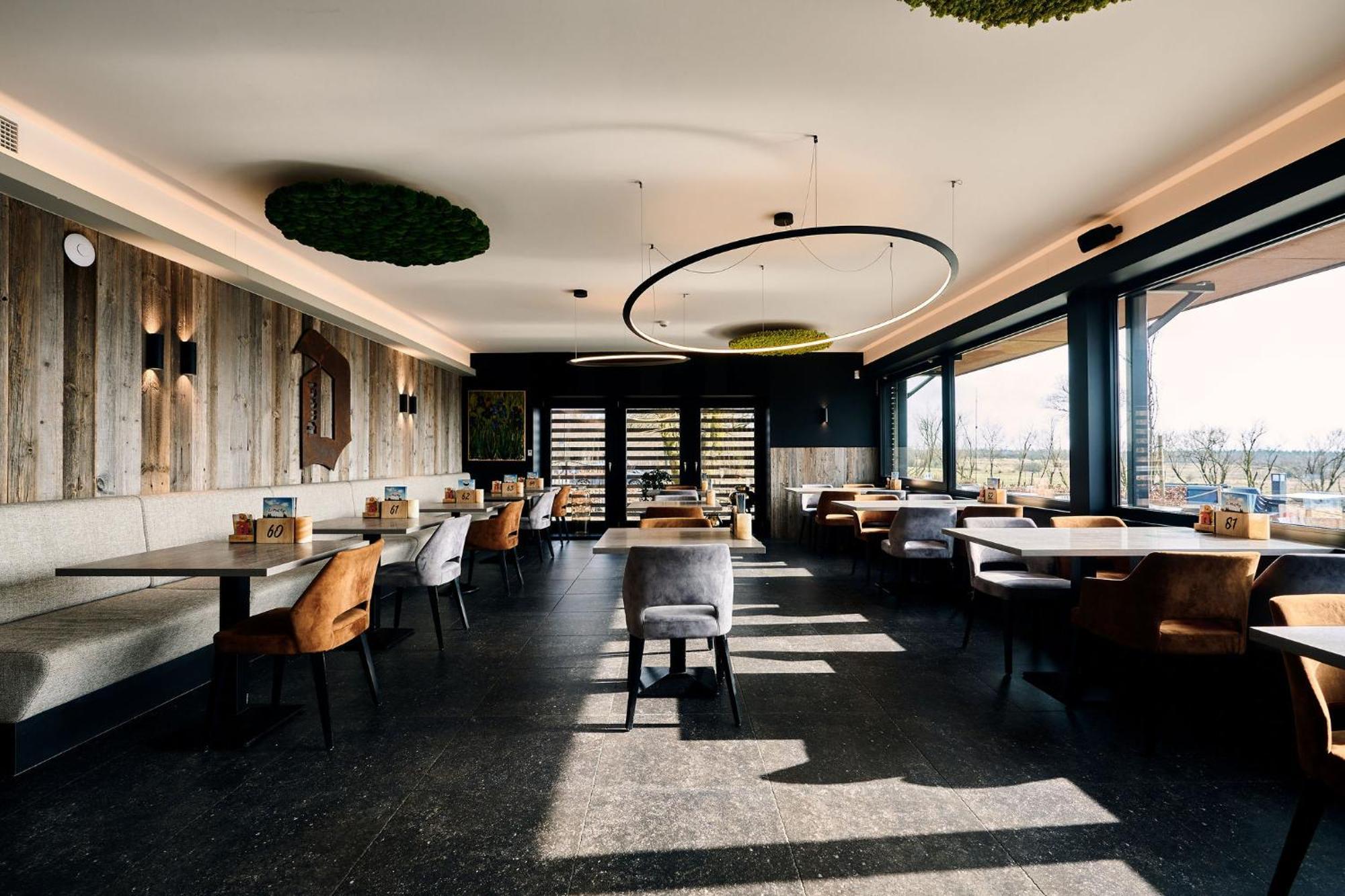 Le Mont Rigi Hotel Вем Екстериор снимка