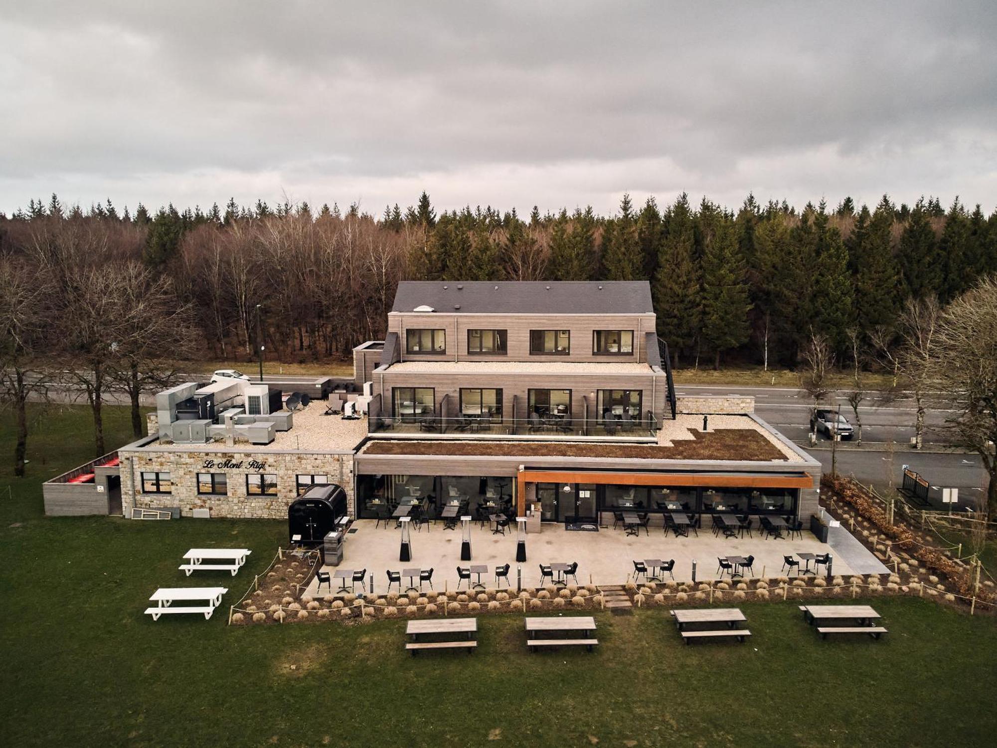 Le Mont Rigi Hotel Вем Екстериор снимка